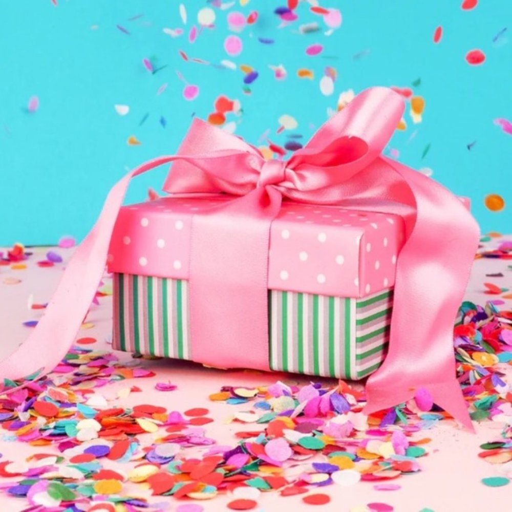 Custom Ladies Size XL-3X Name Brand poshbox filled of exc clothing incl Nwt/Nwot